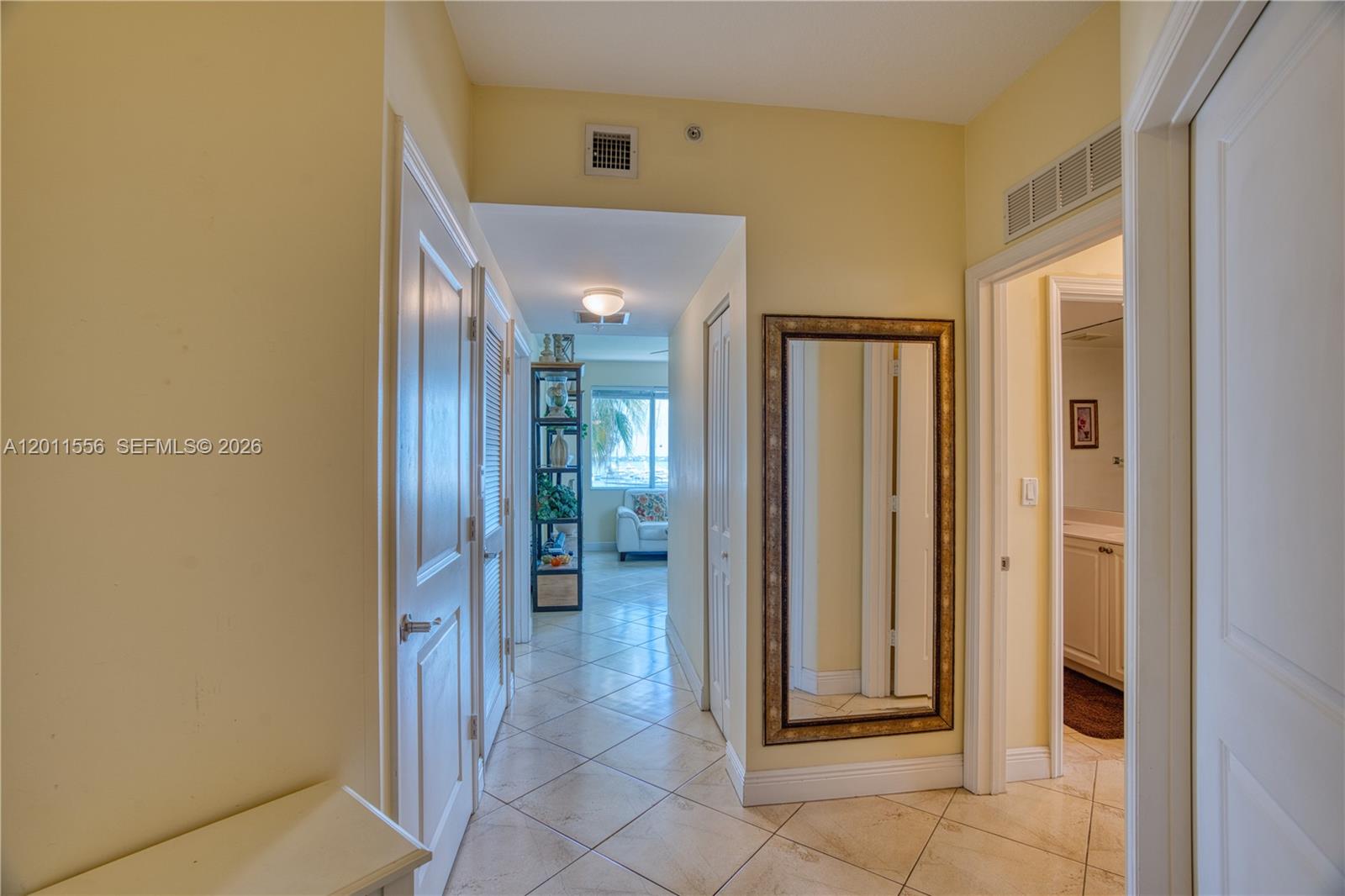 HARBORAGE YACHT CONDO - Residential