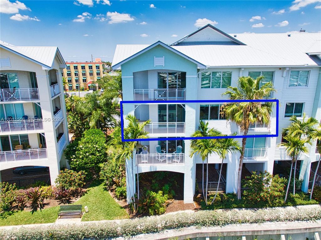 Photo of 815 NW Flagler Ave #305, Stuart, FL 34994 (MLS # A12011556)