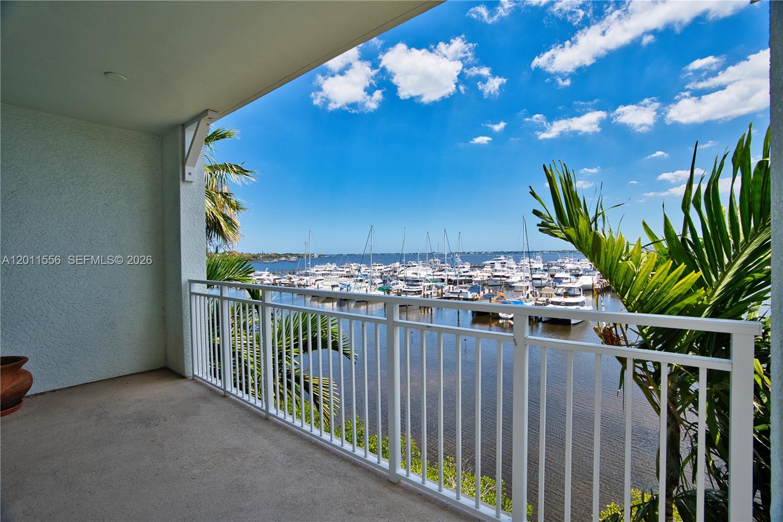 HARBORAGE YACHT CONDO - Residential