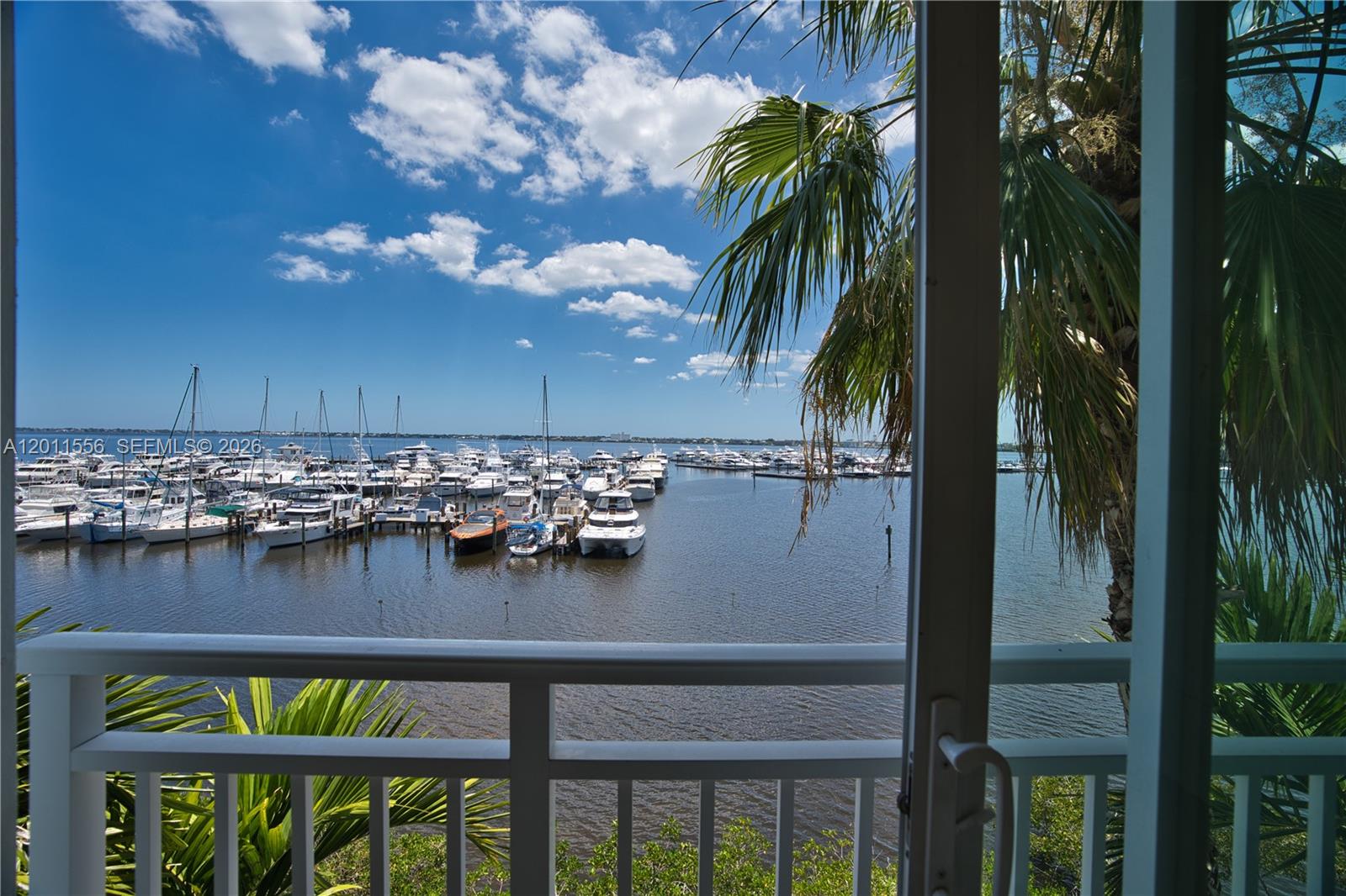 HARBORAGE YACHT CONDO - Residential