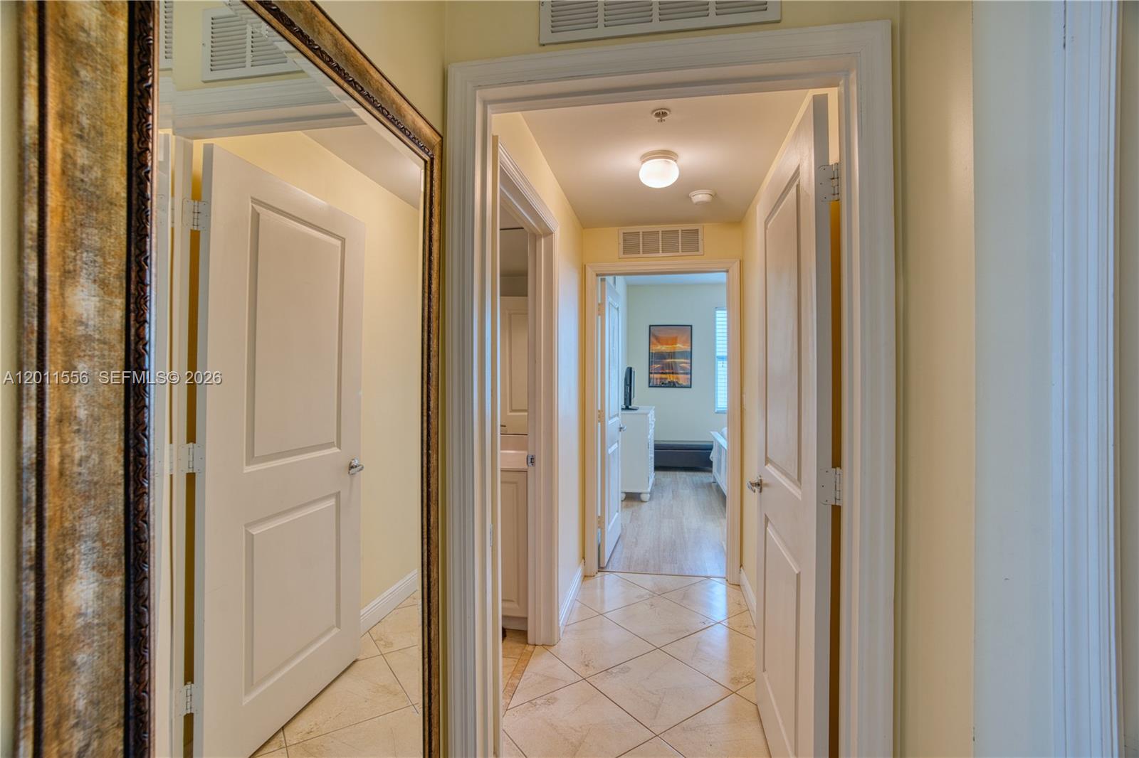 HARBORAGE YACHT CONDO - Residential