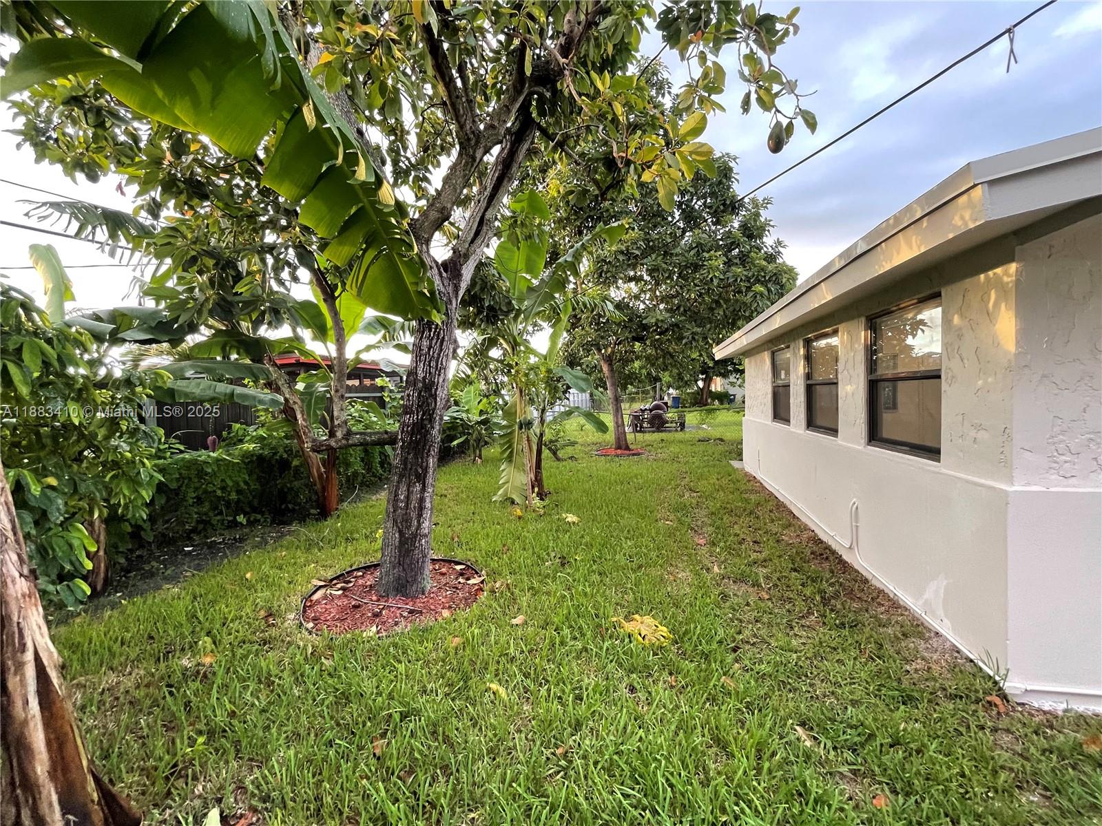 SIERRA MIRADA - Residential