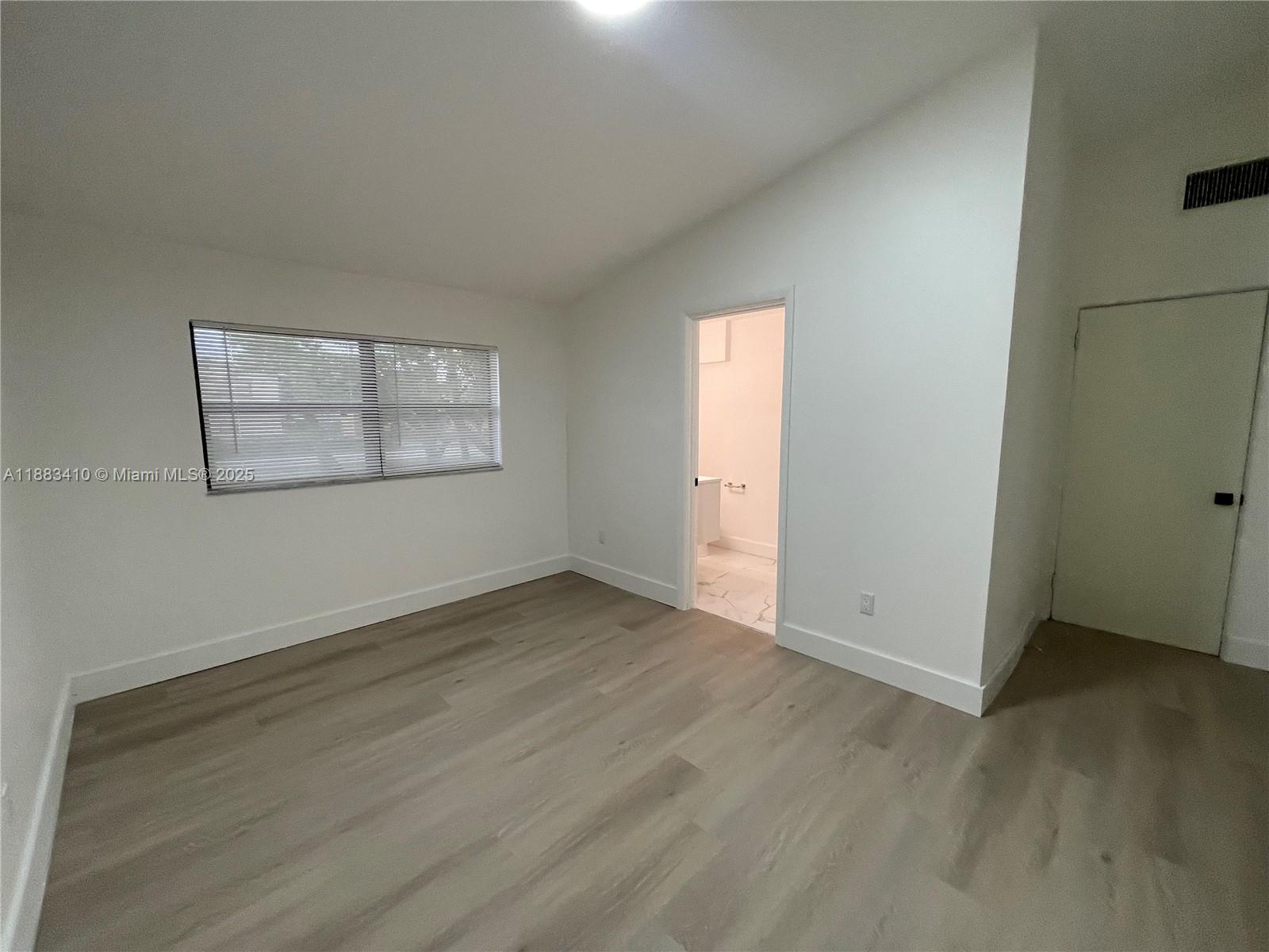 SIERRA MIRADA - Residential