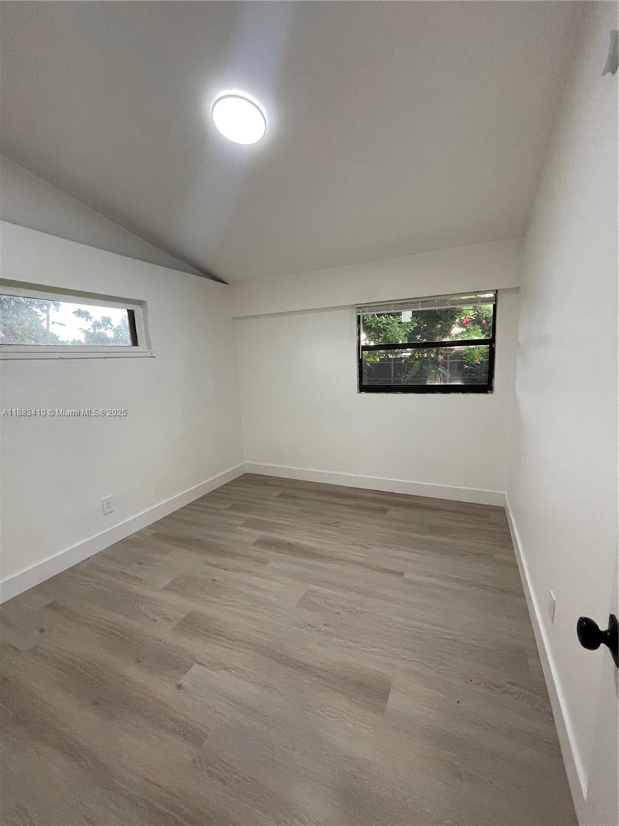 SIERRA MIRADA - Residential