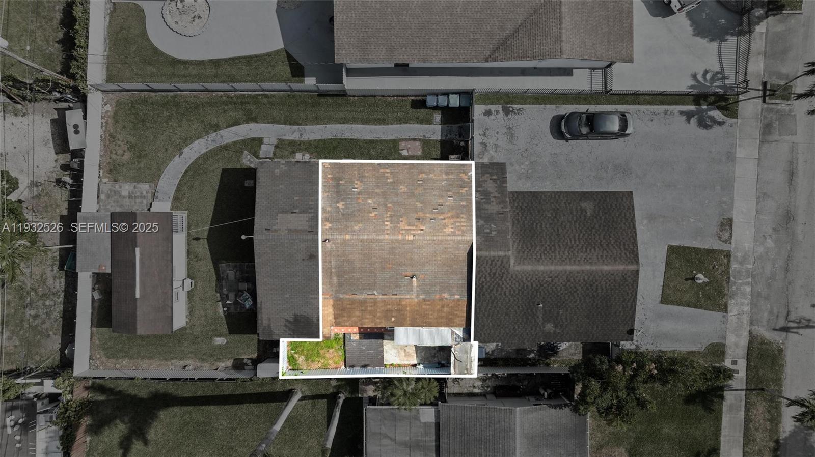 SWEETWATER GROVES .14 AC - Residential Lease