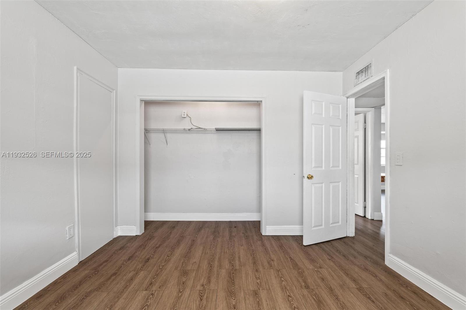 SWEETWATER GROVES .14 AC - Residential Lease