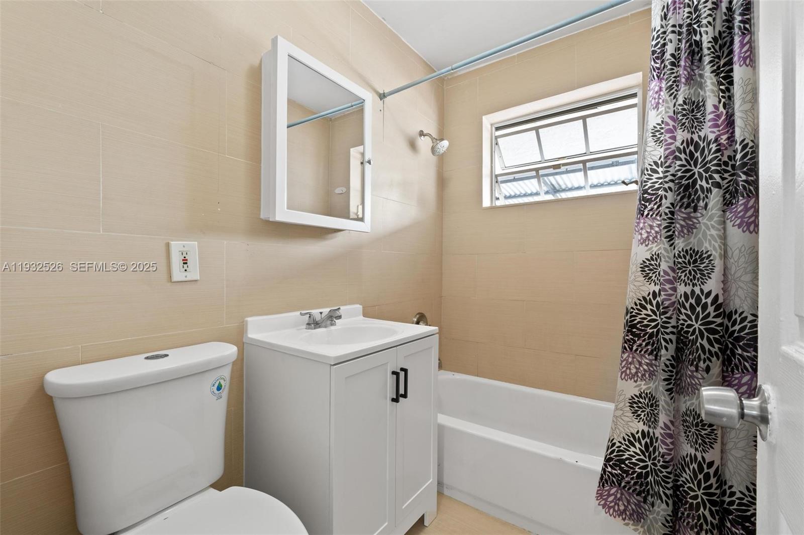 SWEETWATER GROVES .14 AC - Residential Lease