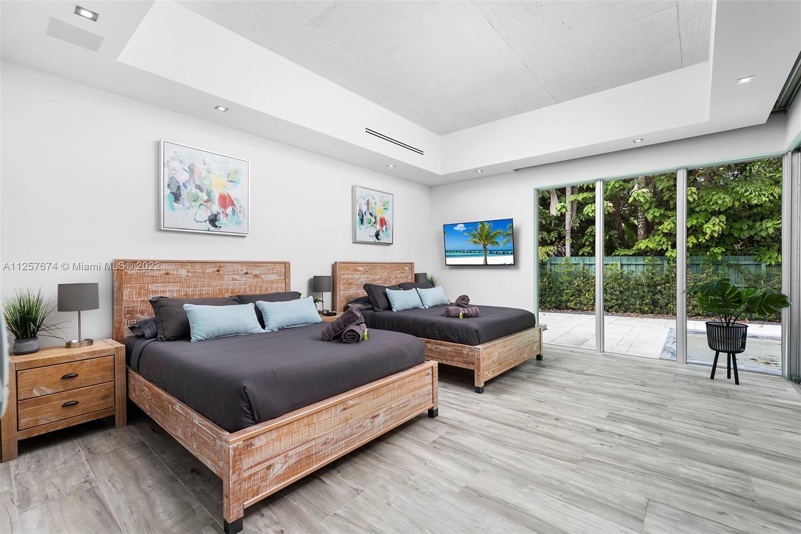 CRAWFORD ESTATES - Residential