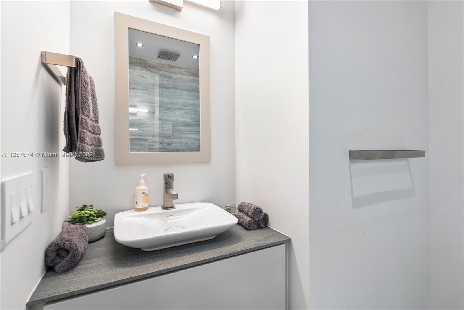 CRAWFORD ESTATES - Residential