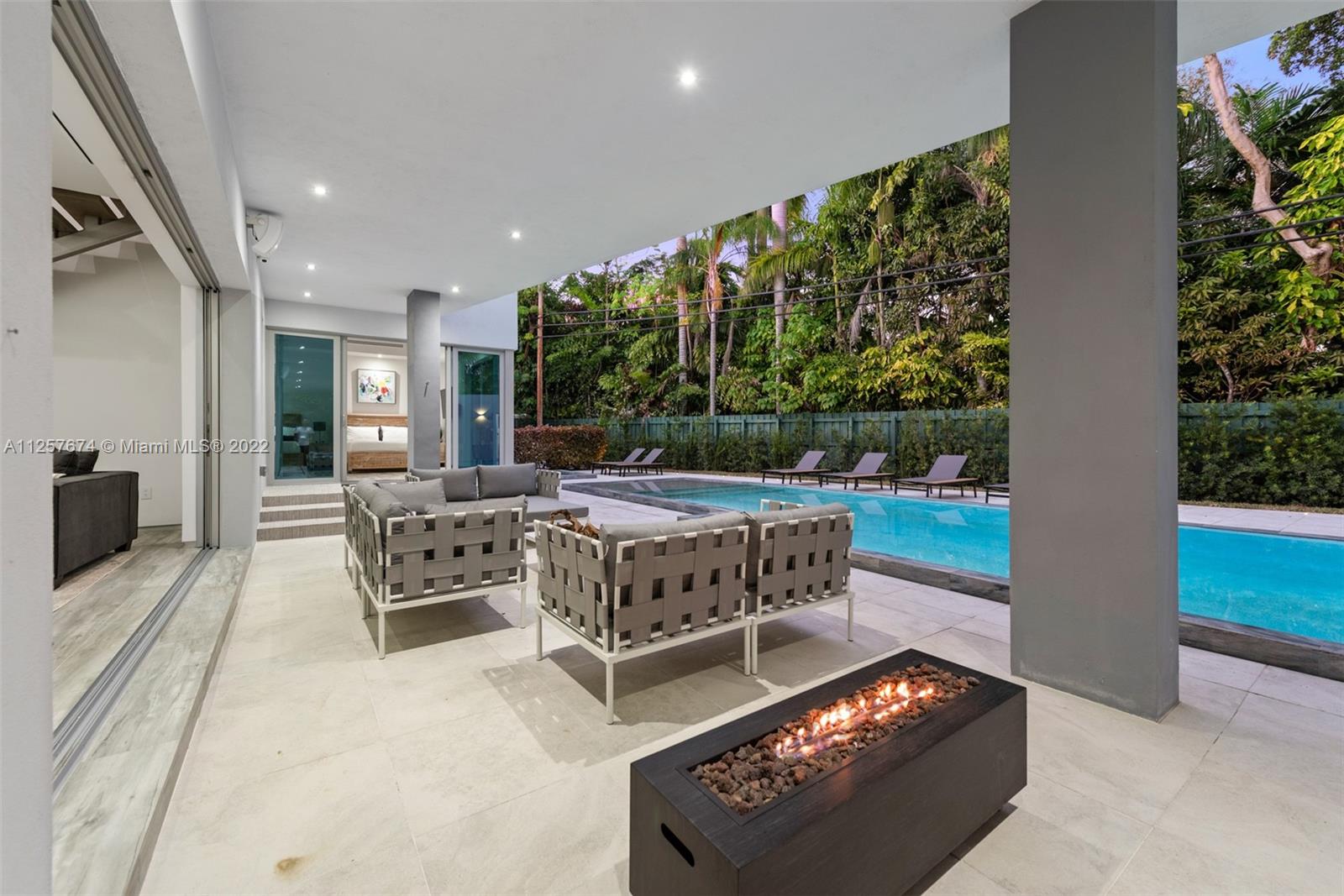 CRAWFORD ESTATES - Residential