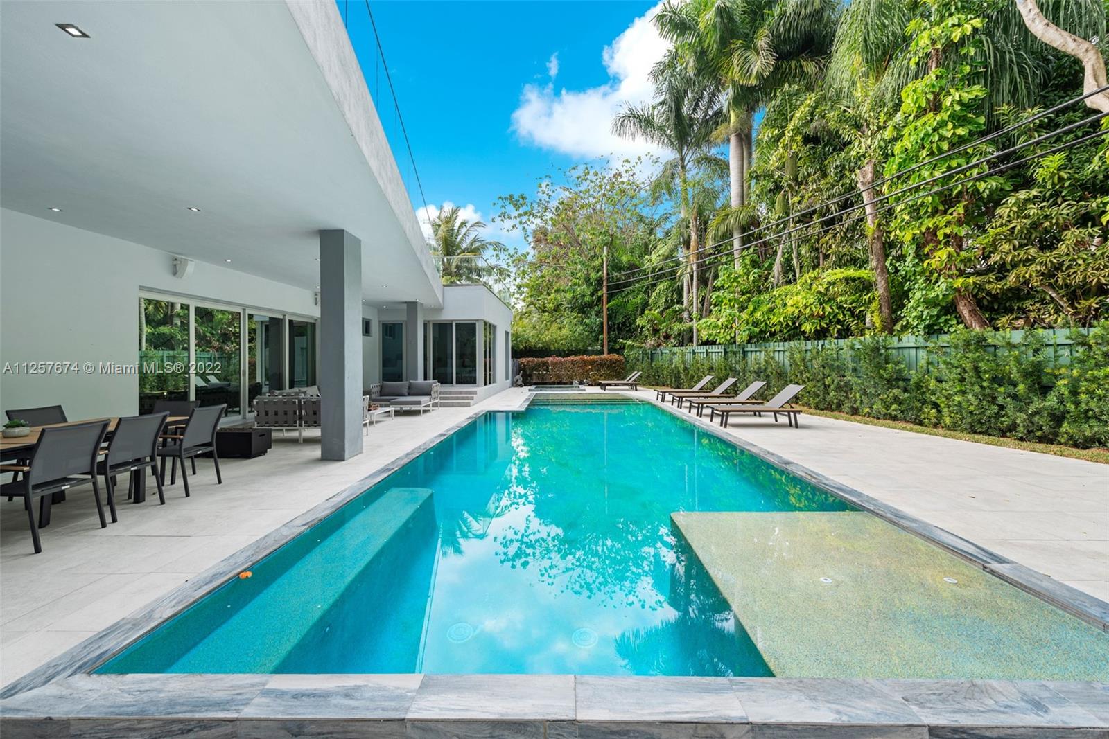 CRAWFORD ESTATES - Residential