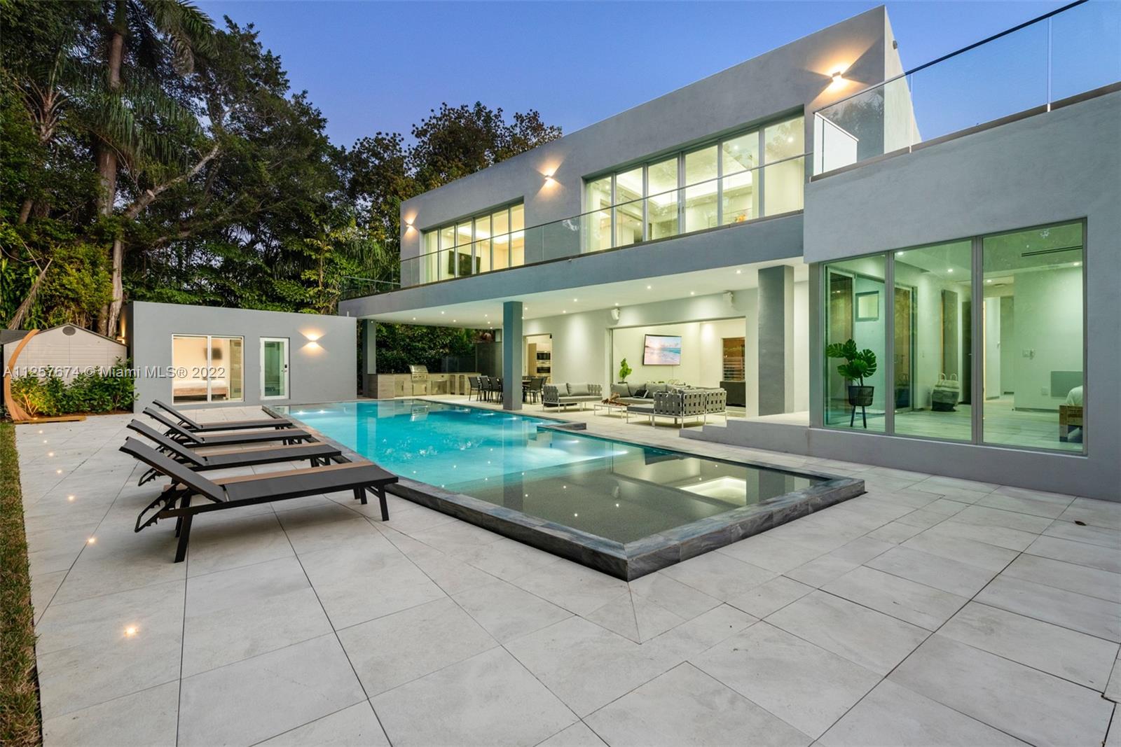 CRAWFORD ESTATES - Residential