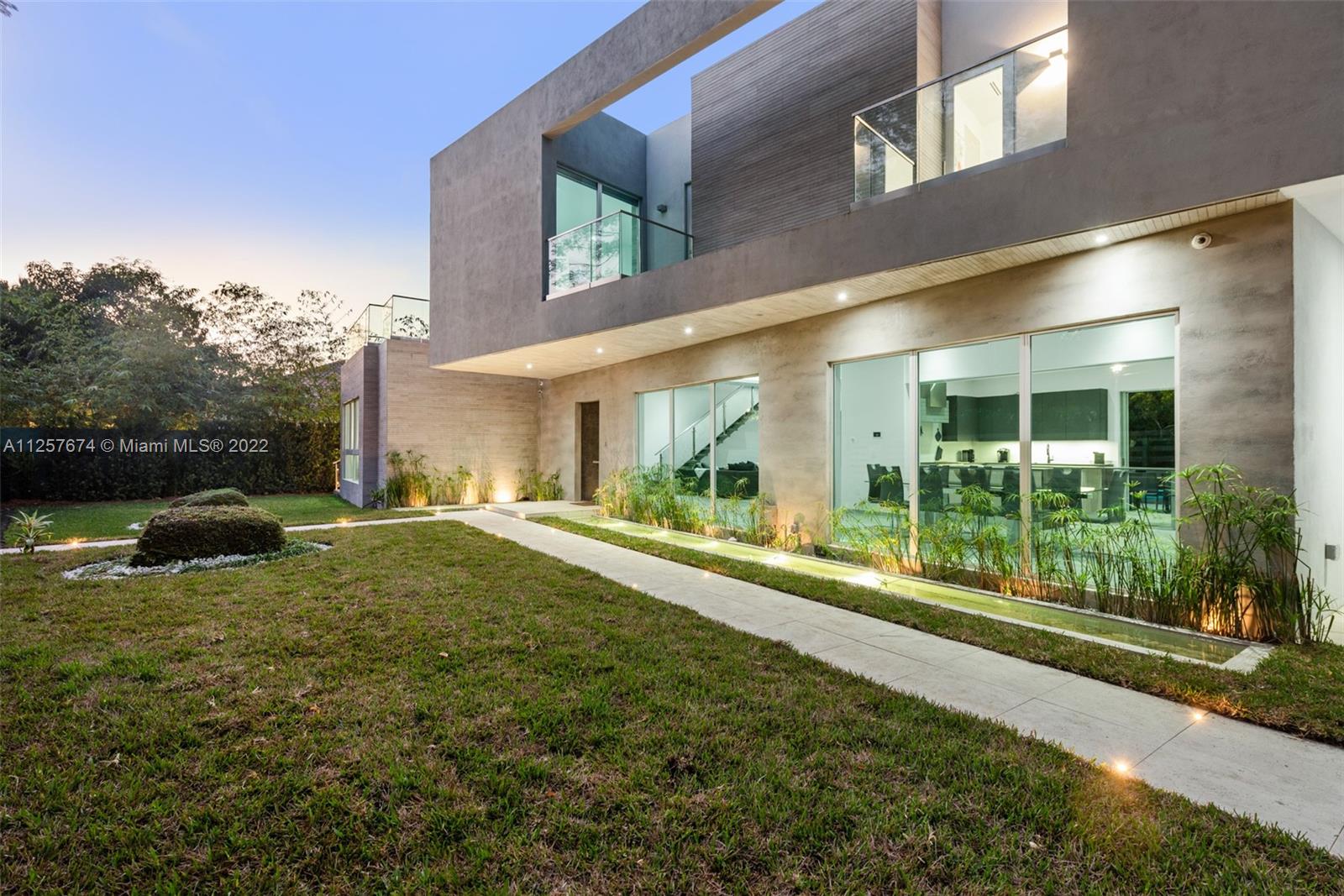 CRAWFORD ESTATES - Residential