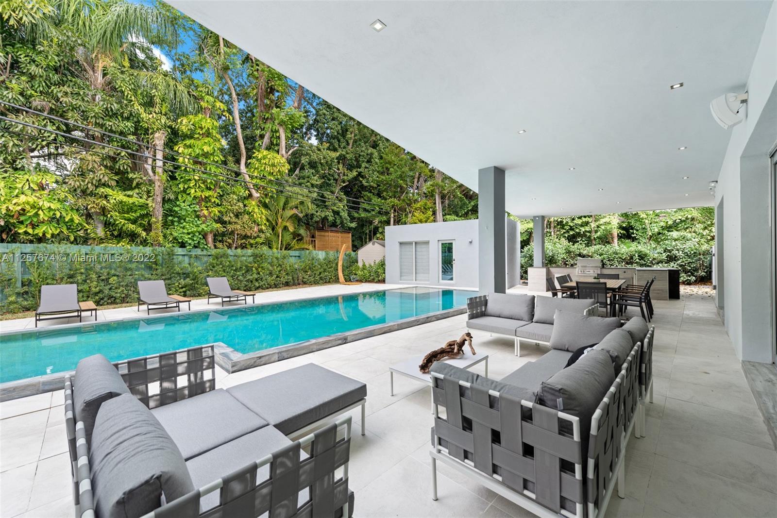 CRAWFORD ESTATES - Residential