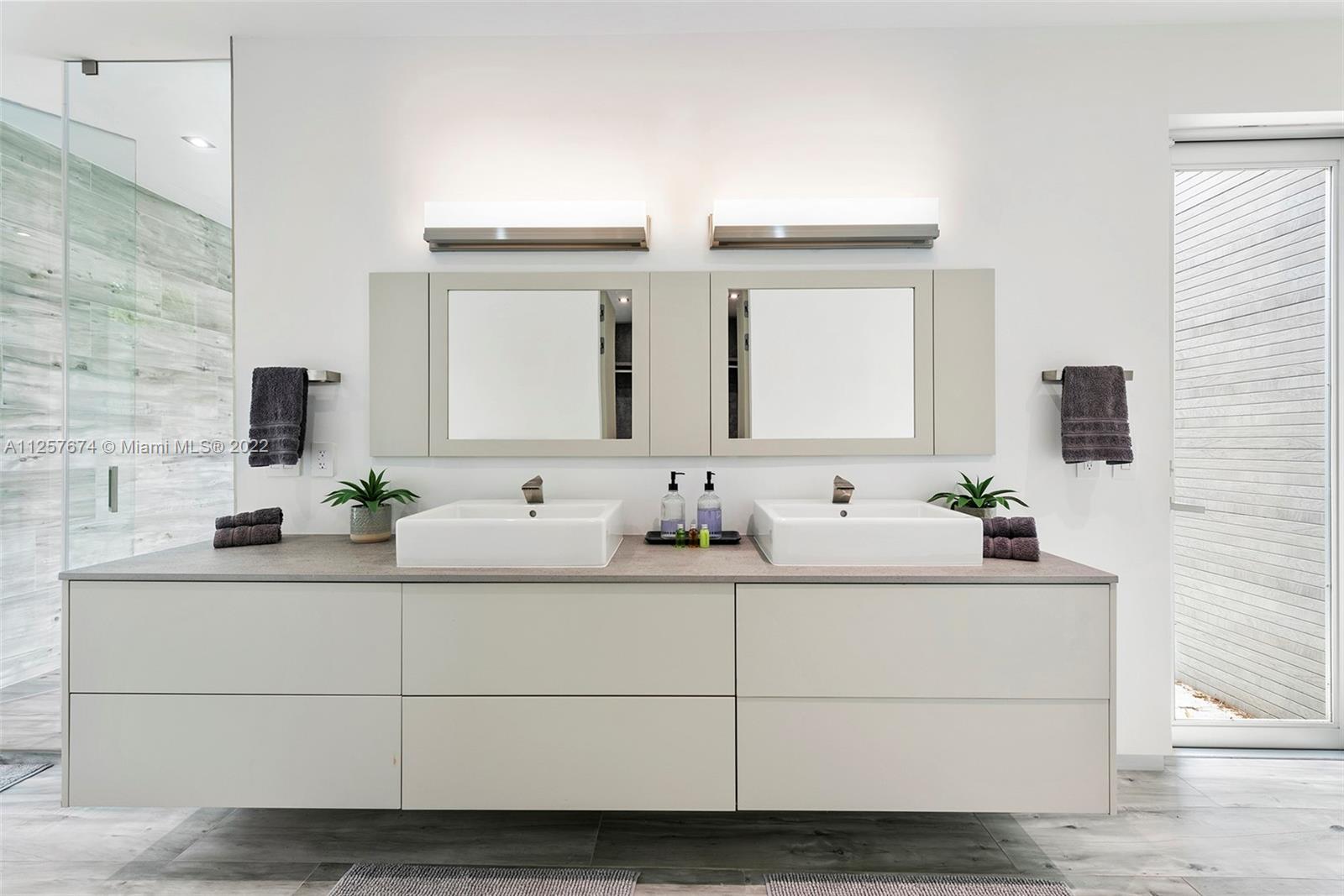 CRAWFORD ESTATES - Residential