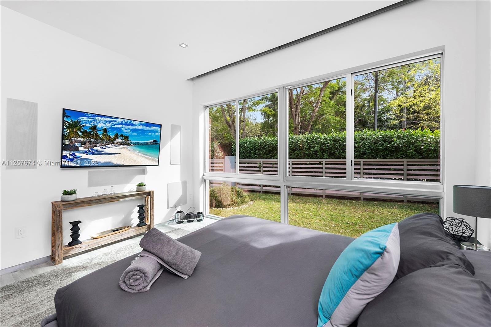 CRAWFORD ESTATES - Residential