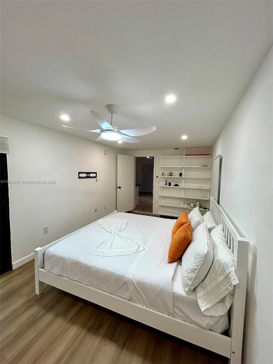 OAK RIDGE PARK AMEN PLAT - Residential Lease