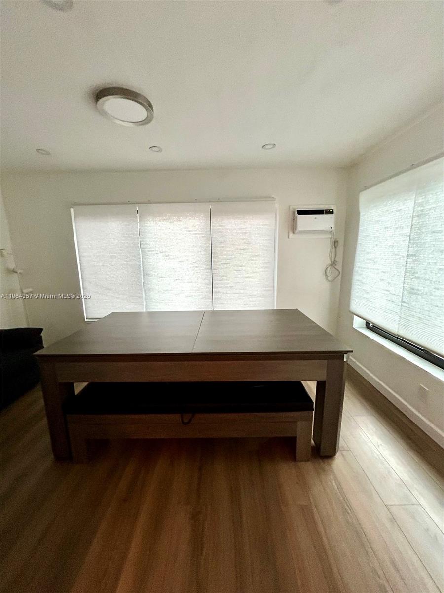 OAK RIDGE PARK AMEN PLAT - Residential Lease