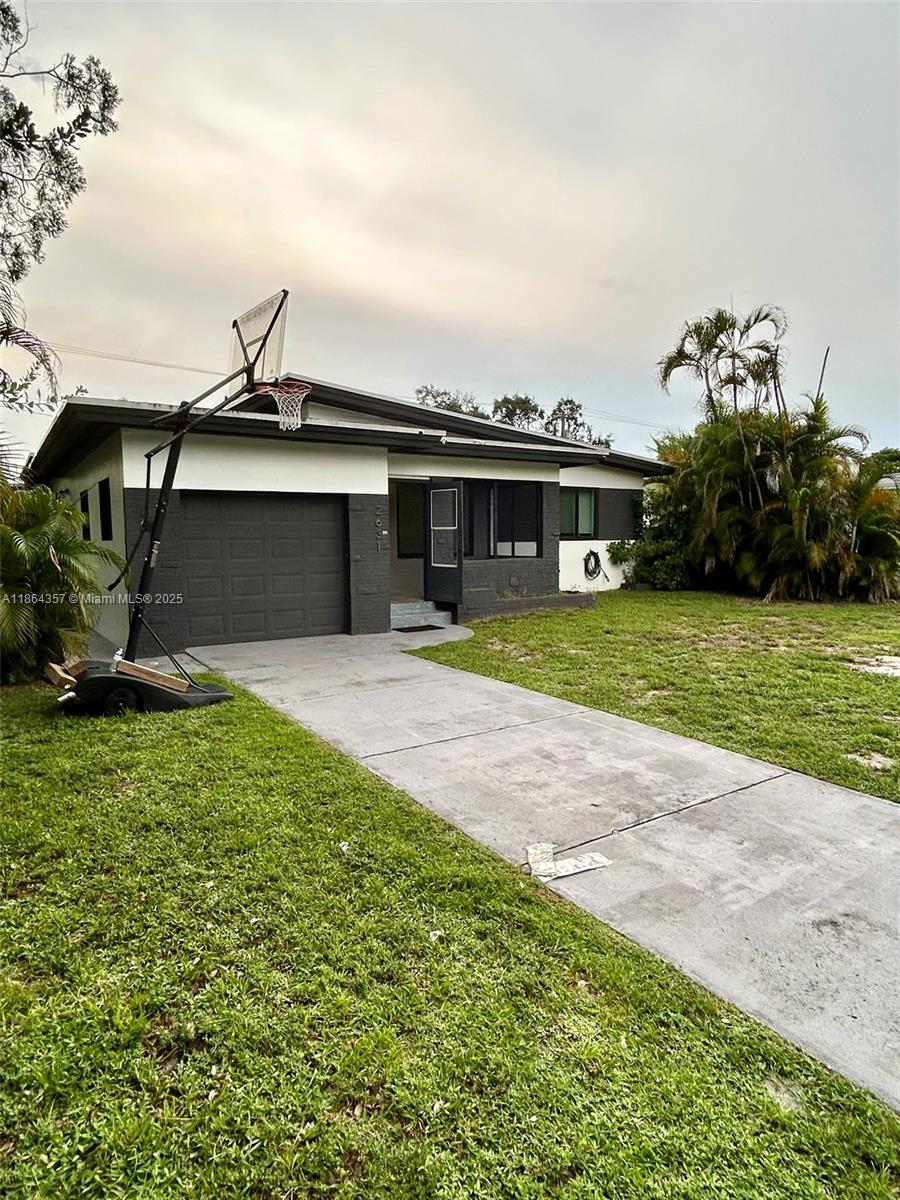 OAK RIDGE PARK AMEN PLAT - Residential Lease