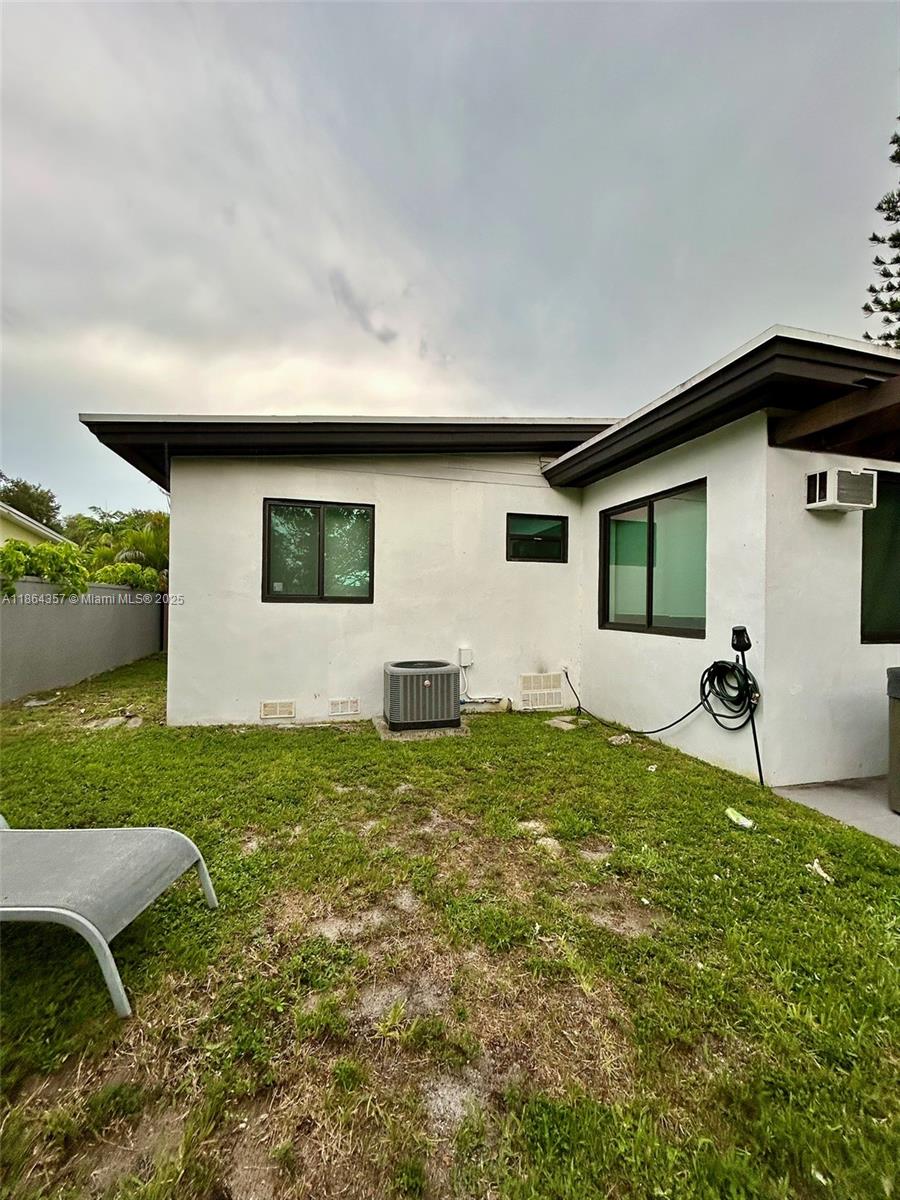 OAK RIDGE PARK AMEN PLAT - Residential Lease