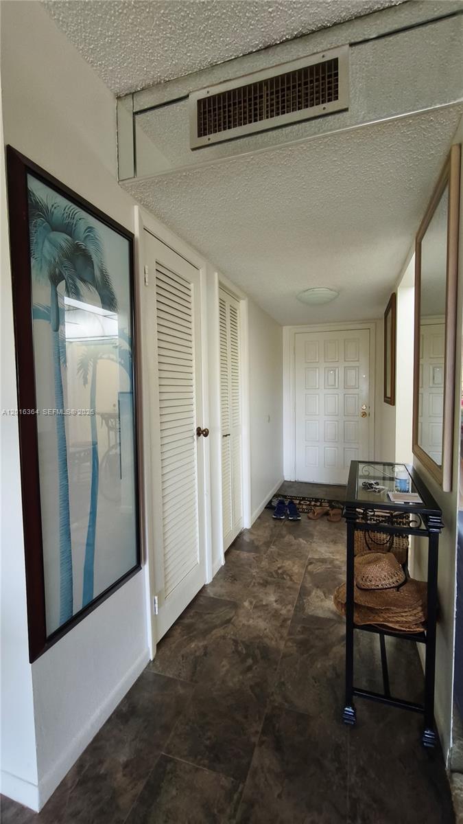 INVERRARY COUNTRY CLUB - Residential