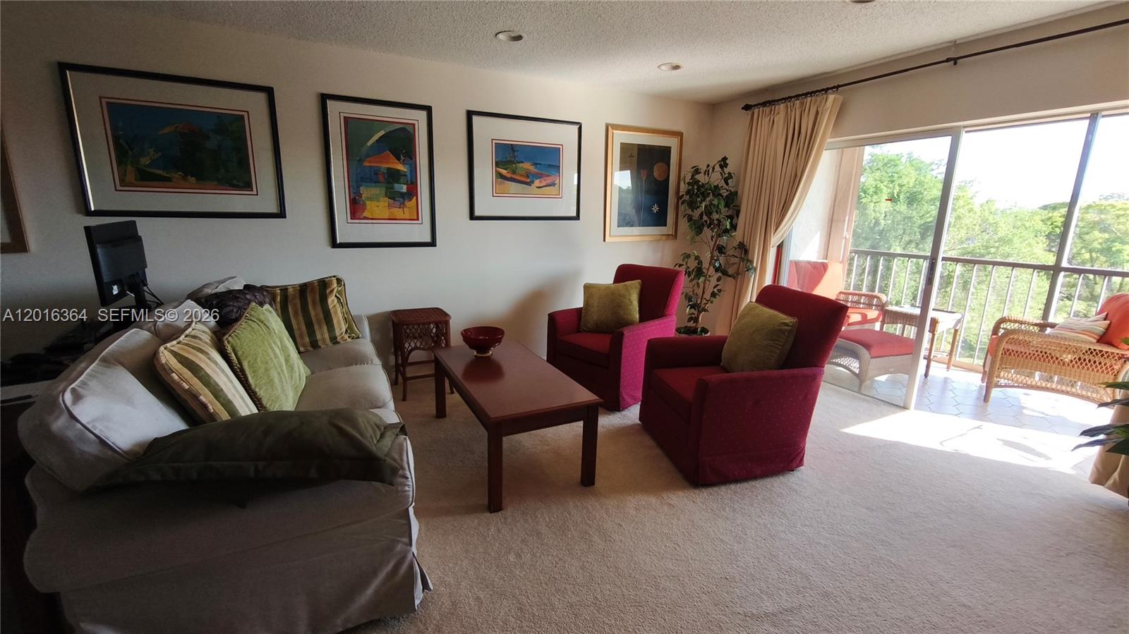 INVERRARY COUNTRY CLUB - Residential