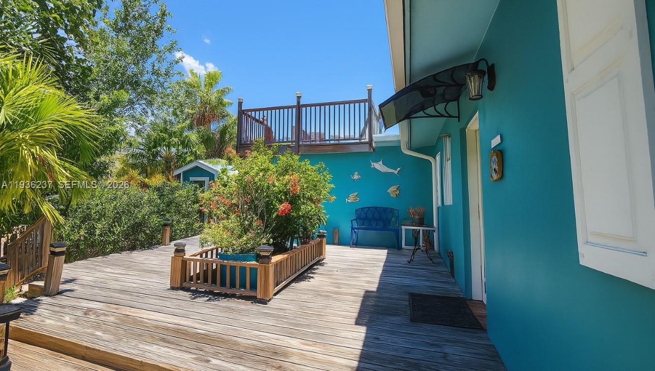 SUMMERLAND KEY COVE ADD # - Residential