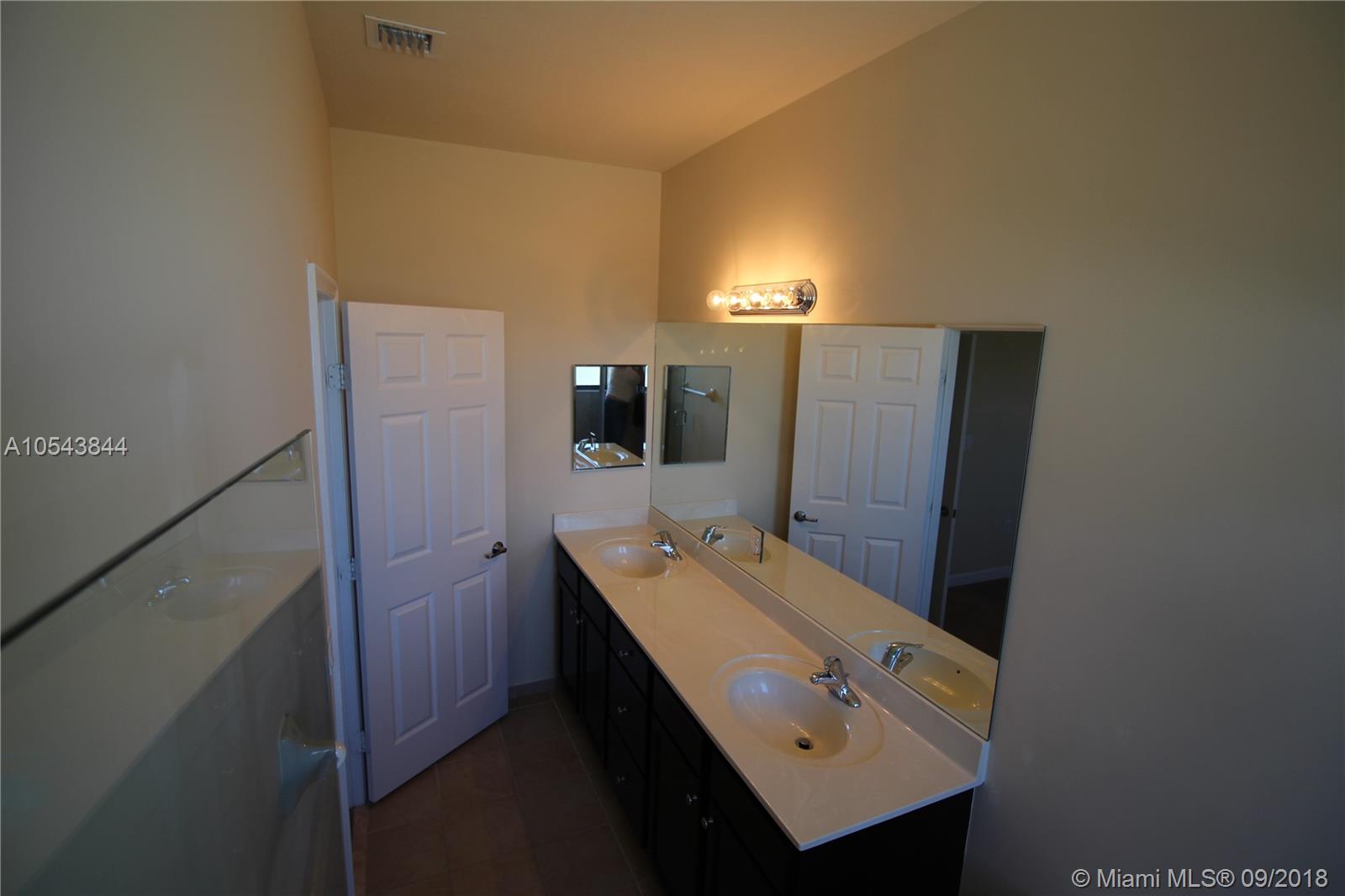 BELLAGIO - Residential Lease
