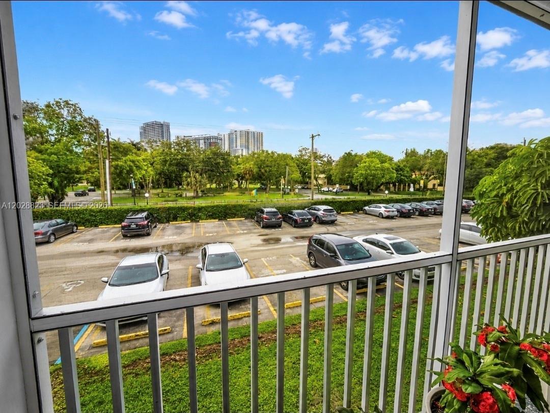 16851 NE 23rd Ave B214
