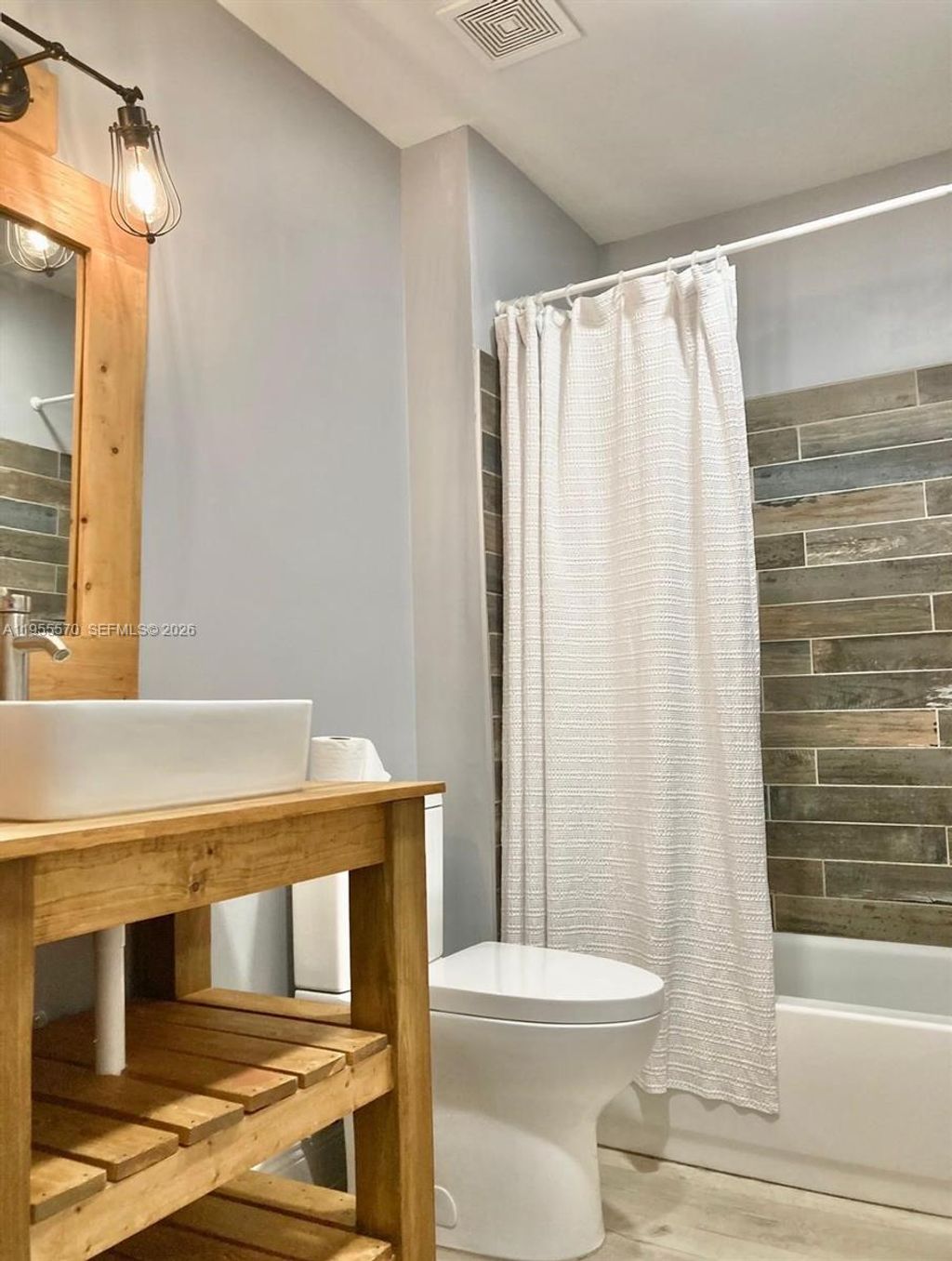 Photo of 4953 SW 32nd Ter, Dania Beach, FL 33312 (MLS # A11955570)