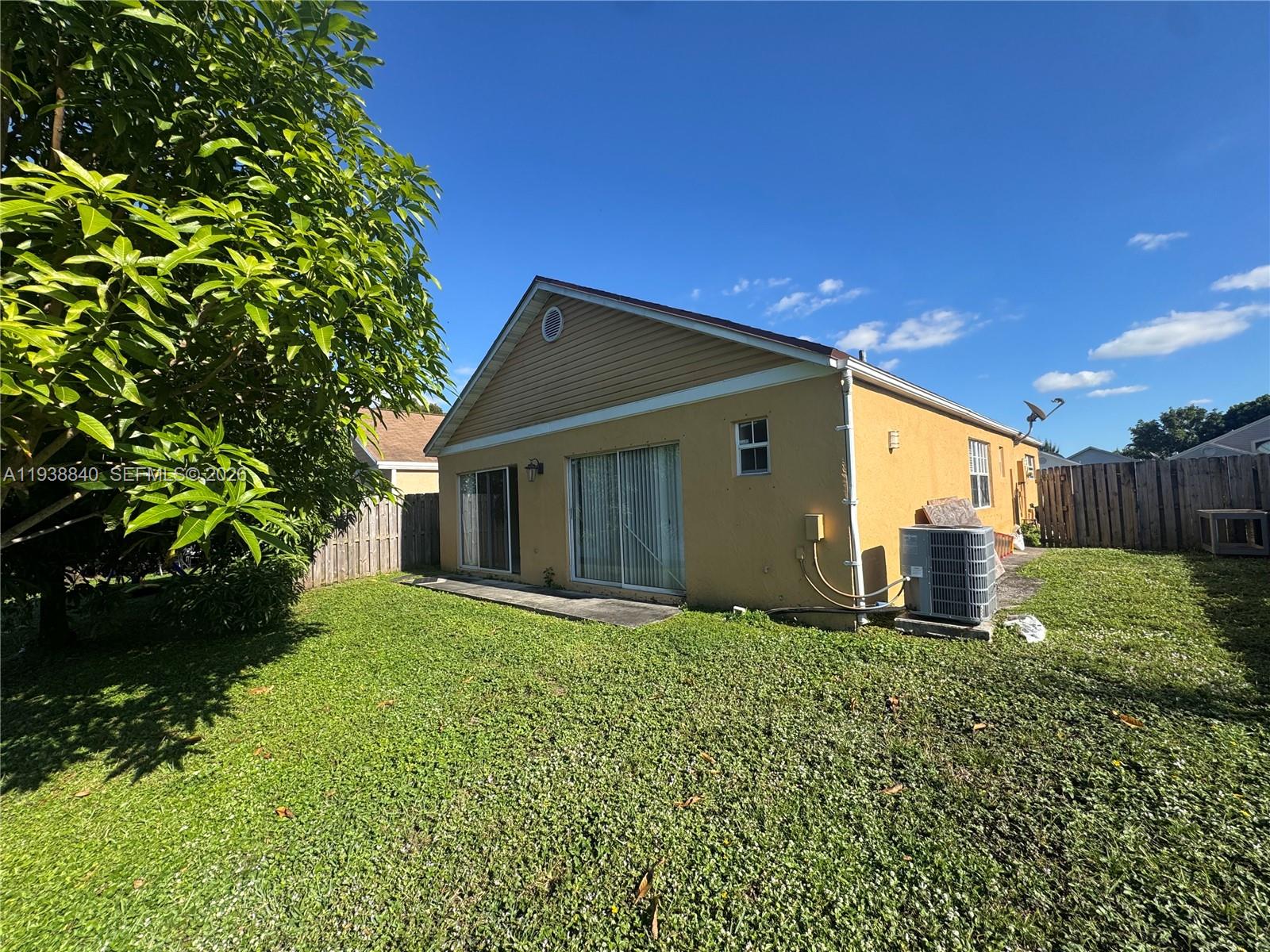 MEADOWS OF MIRAMAR - Residential