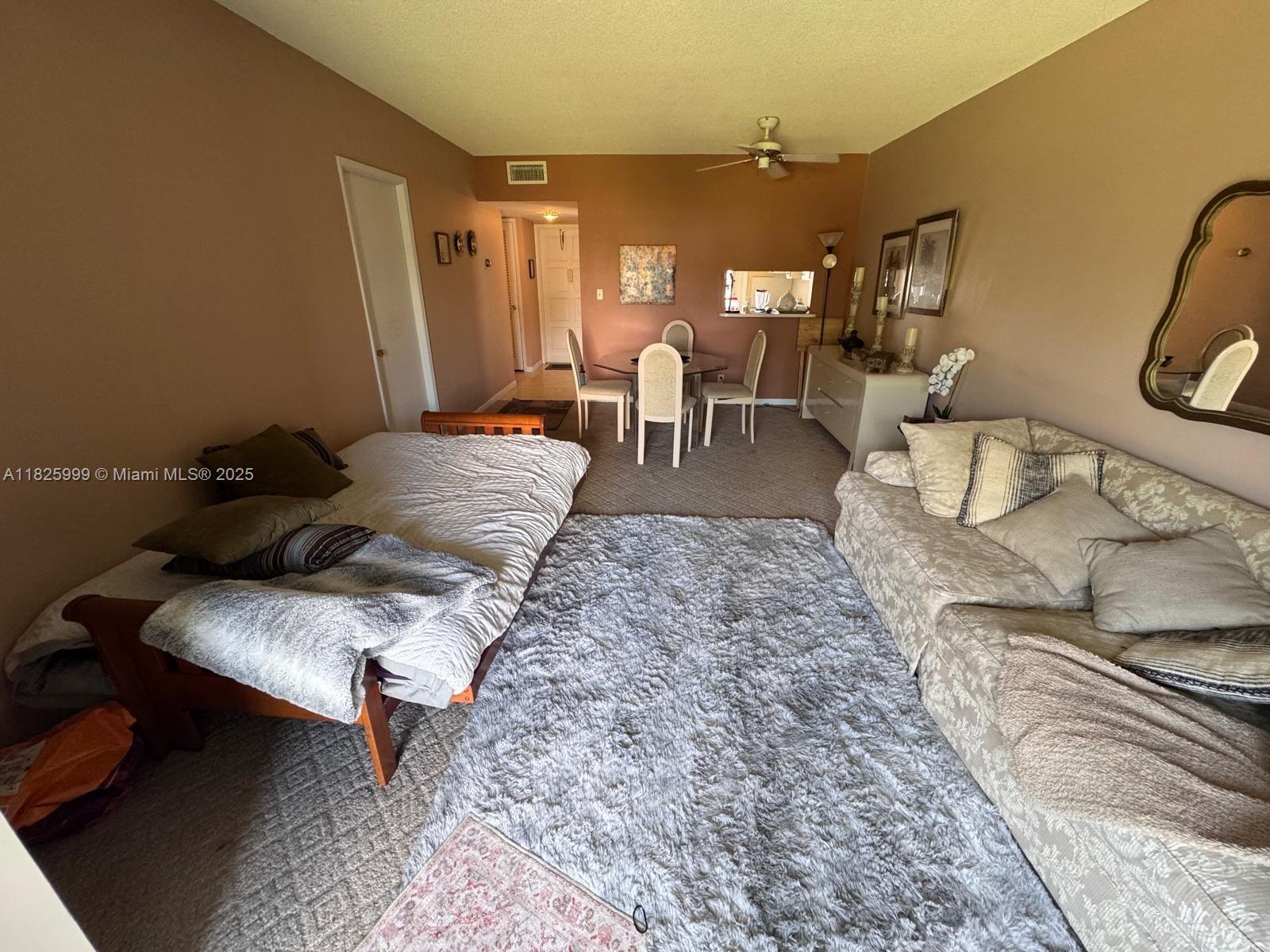 5200 Washington St 207, Hollywood, FL, 33021/$95,000 3 5200 Washington St 207