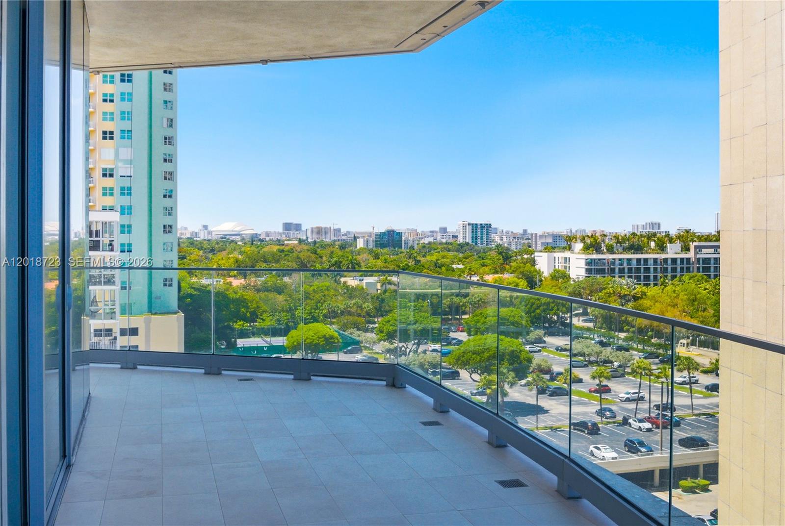 UNA RESIDENCES - Residential