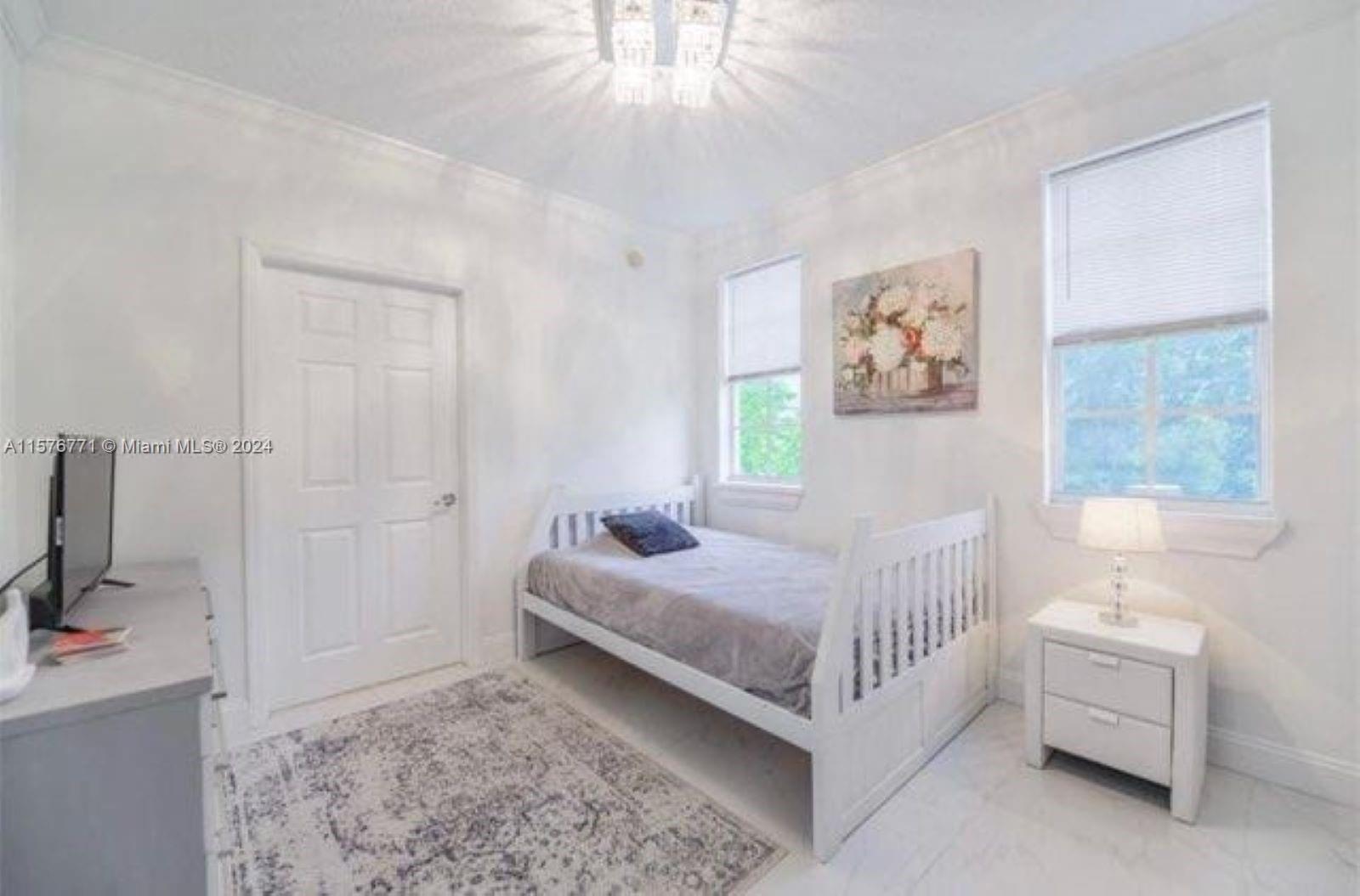 2080 OCEAN DRIVE CONDO - Residential