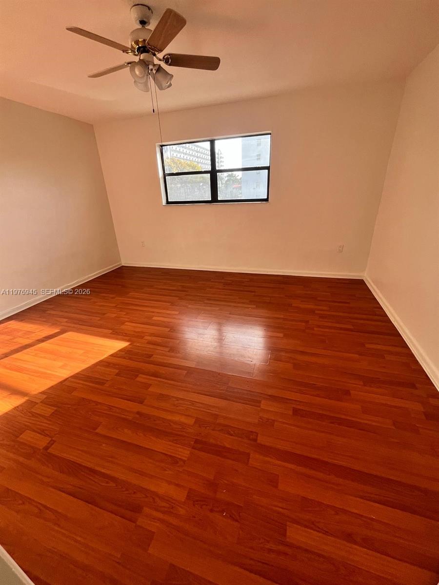 MELROSE PLACE SOUTH CONDO - Residential