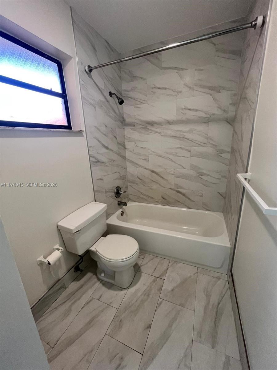 MELROSE PLACE SOUTH CONDO - Residential