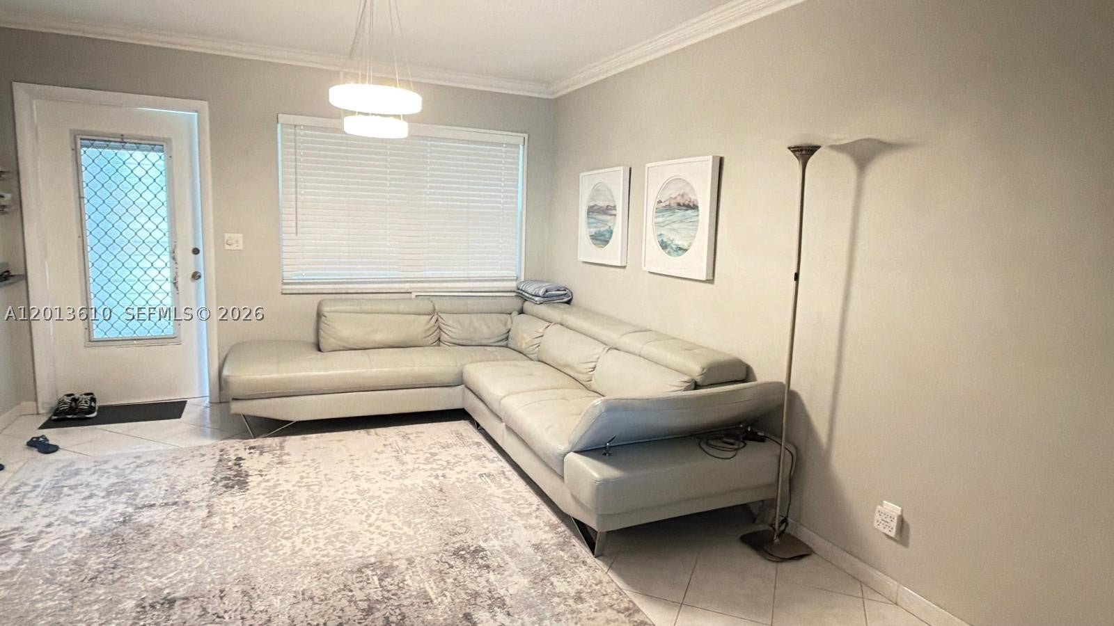 580 Egret Dr 211