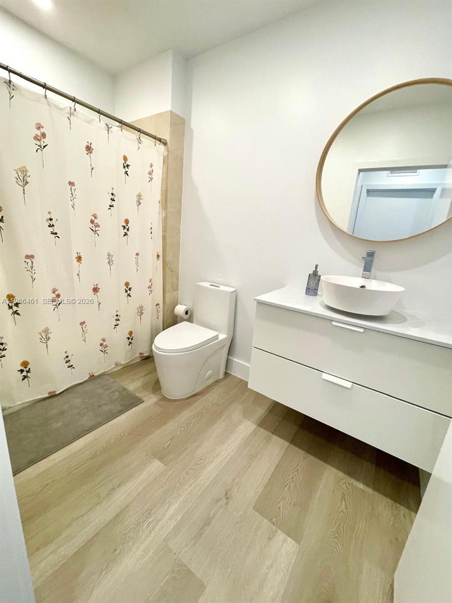 NORDICA CONDO - Residential Lease