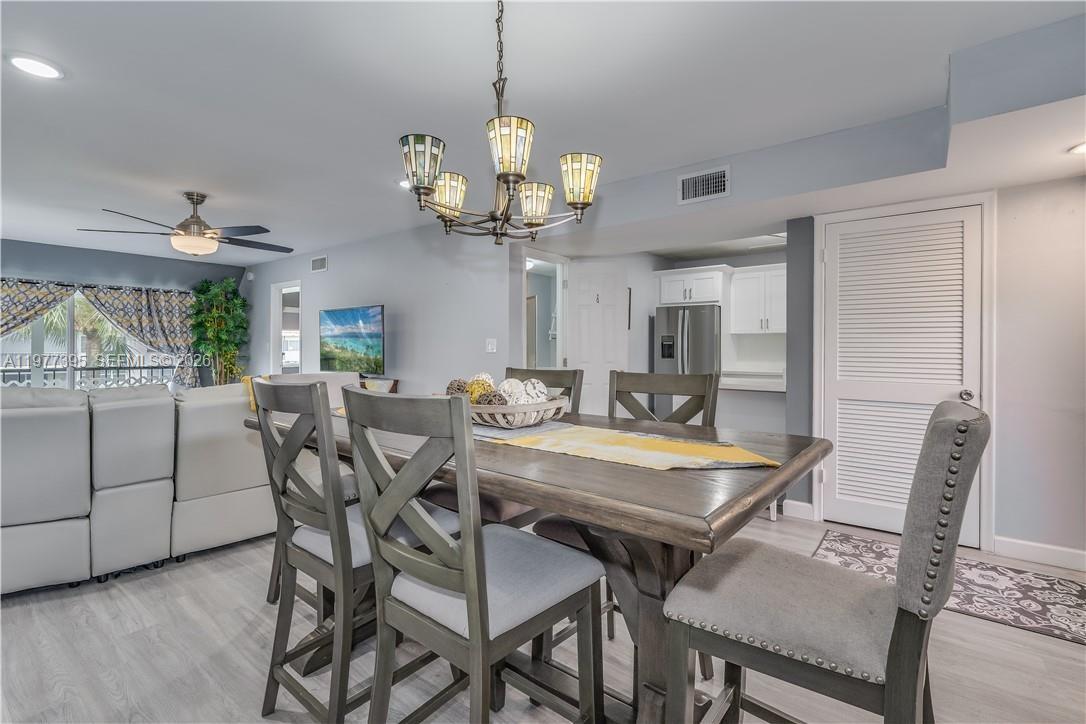 HOLLYBROOK GOLF AND - Residential Lease