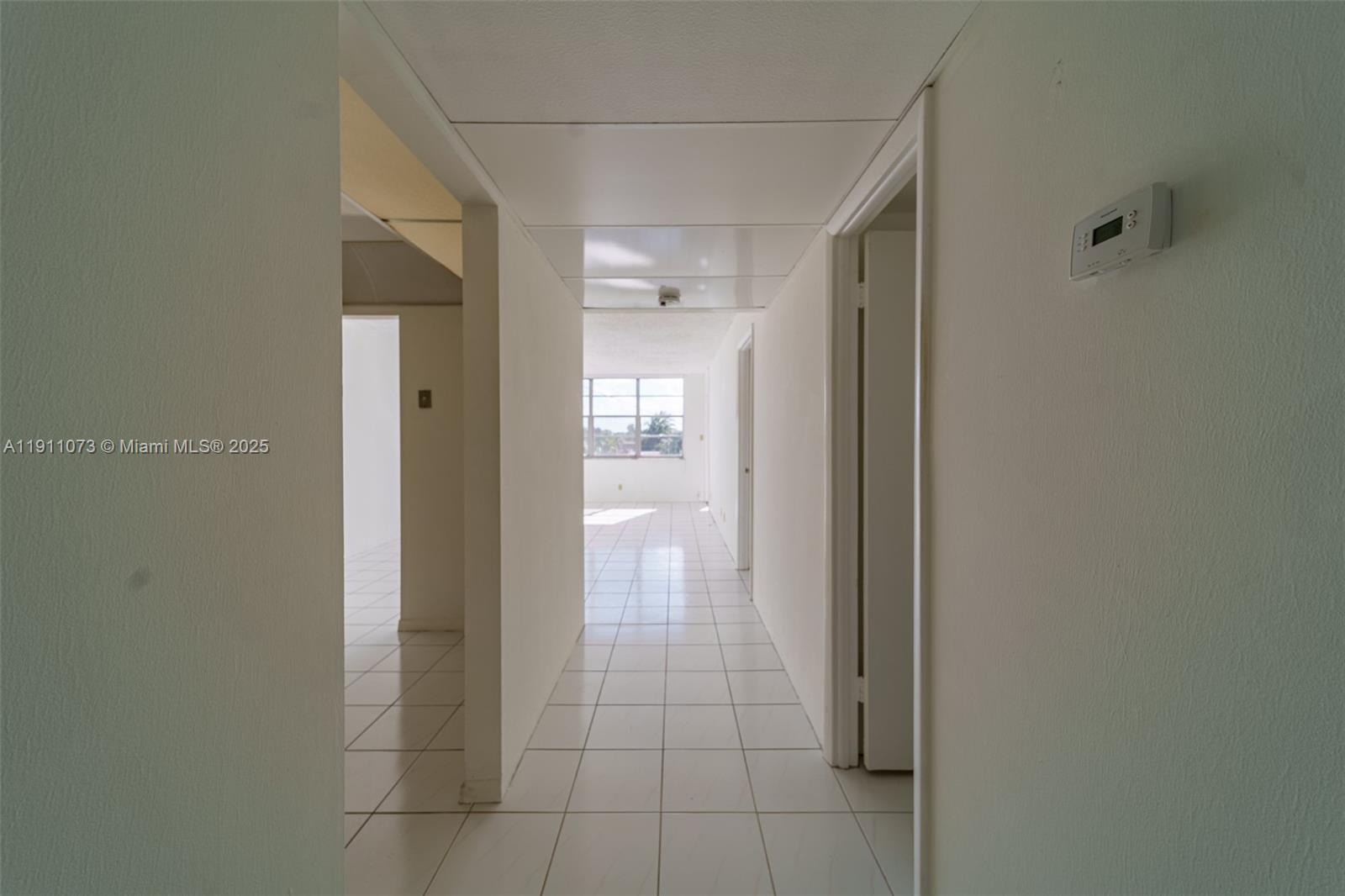 WATERGATE CONDOMINIUM NO - Residential Lease