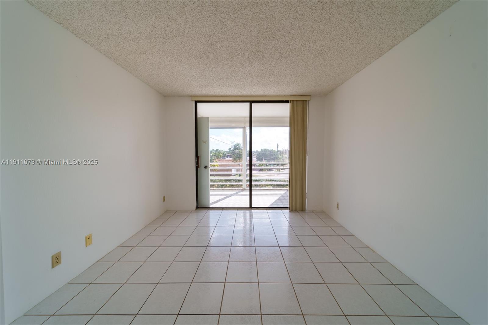 WATERGATE CONDOMINIUM NO - Residential Lease