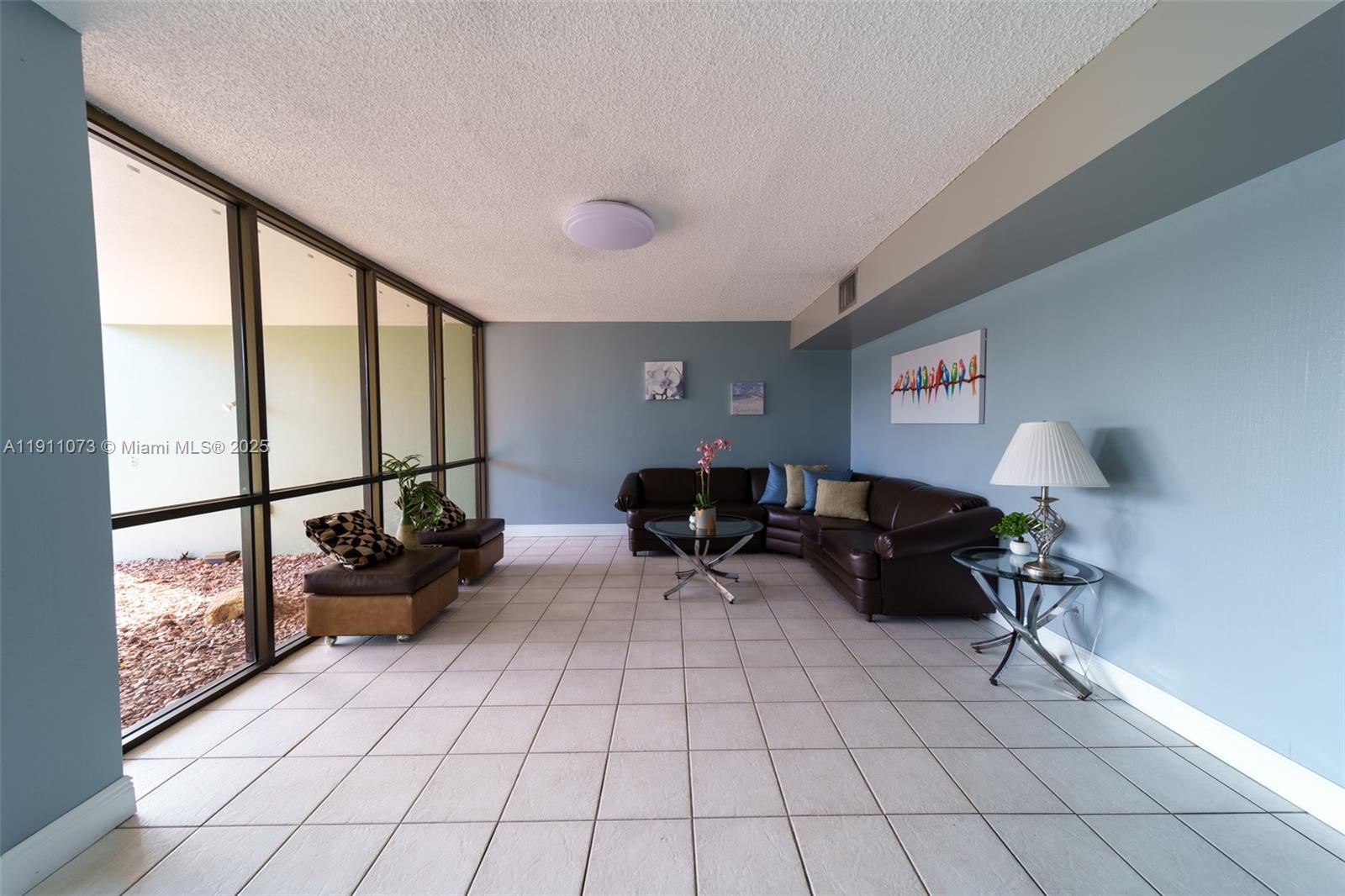 WATERGATE CONDOMINIUM NO - Residential Lease