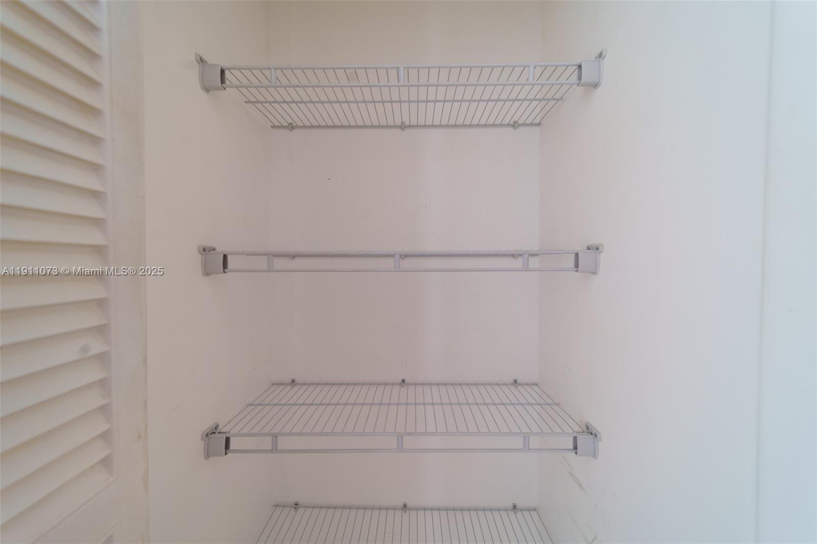 WATERGATE CONDOMINIUM NO - Residential Lease