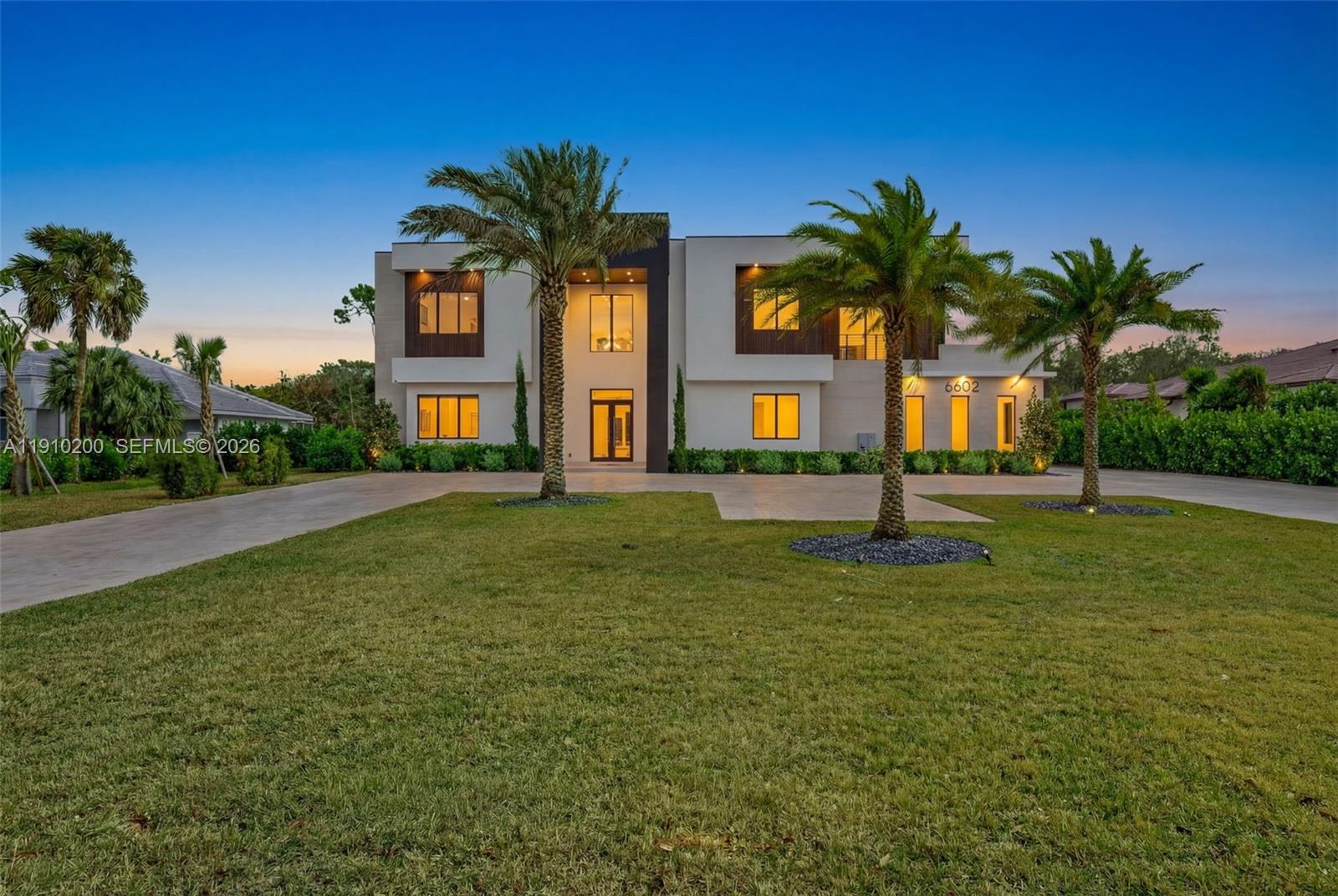 6602 NW 62nd Ter