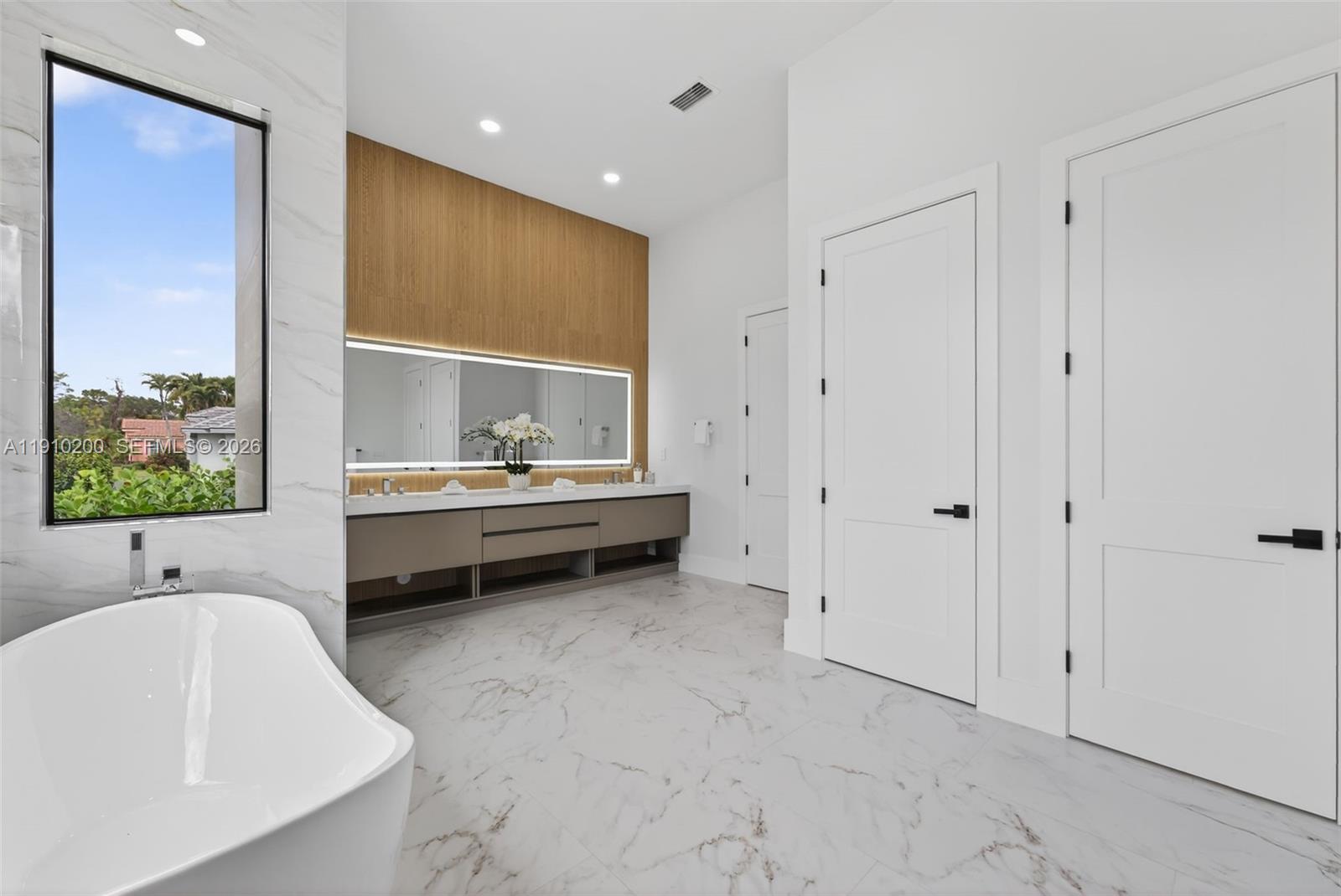 Pine Tree Estates - Residential