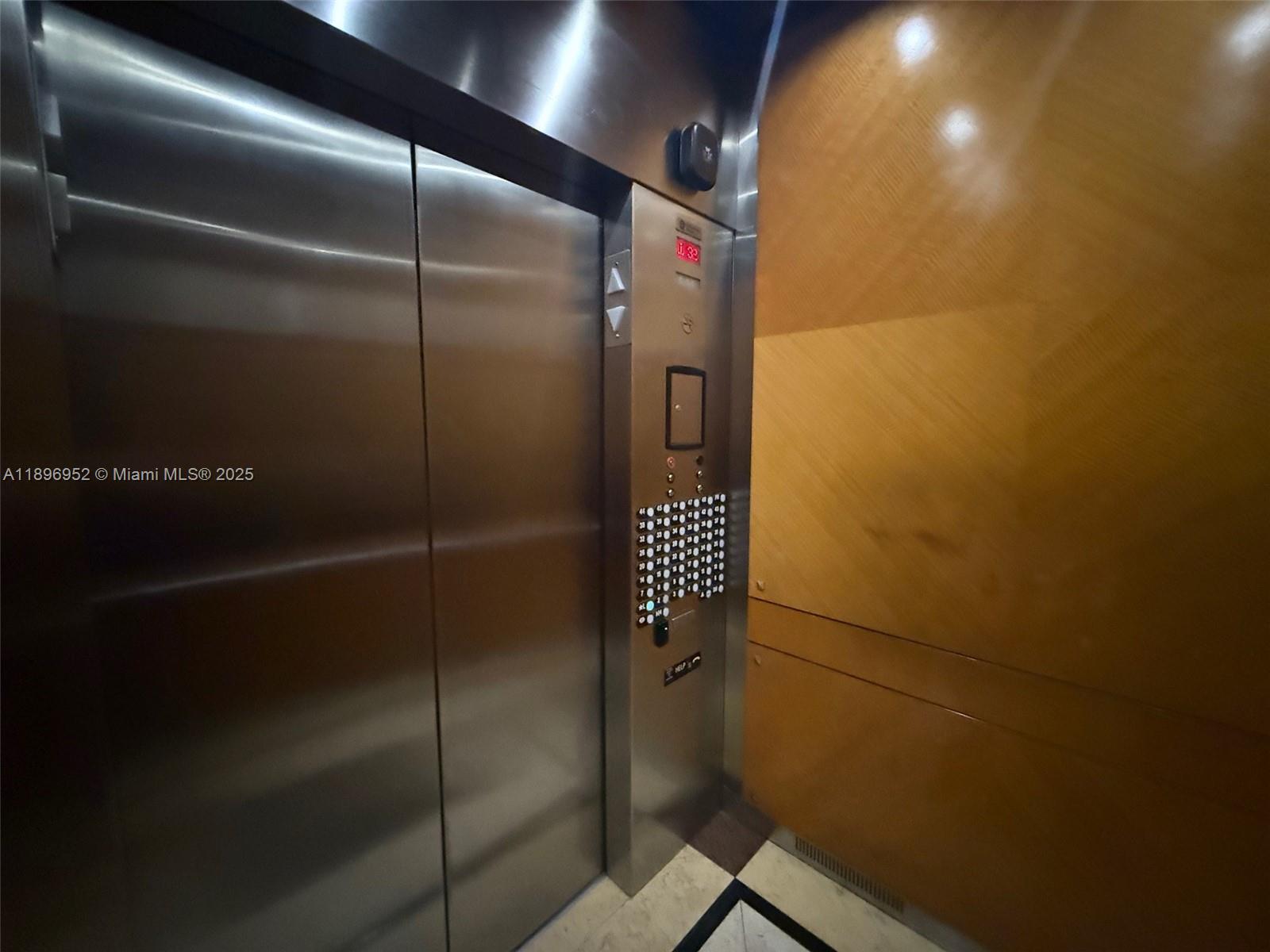 VIZCAYNE NORTH CONDO - Residential