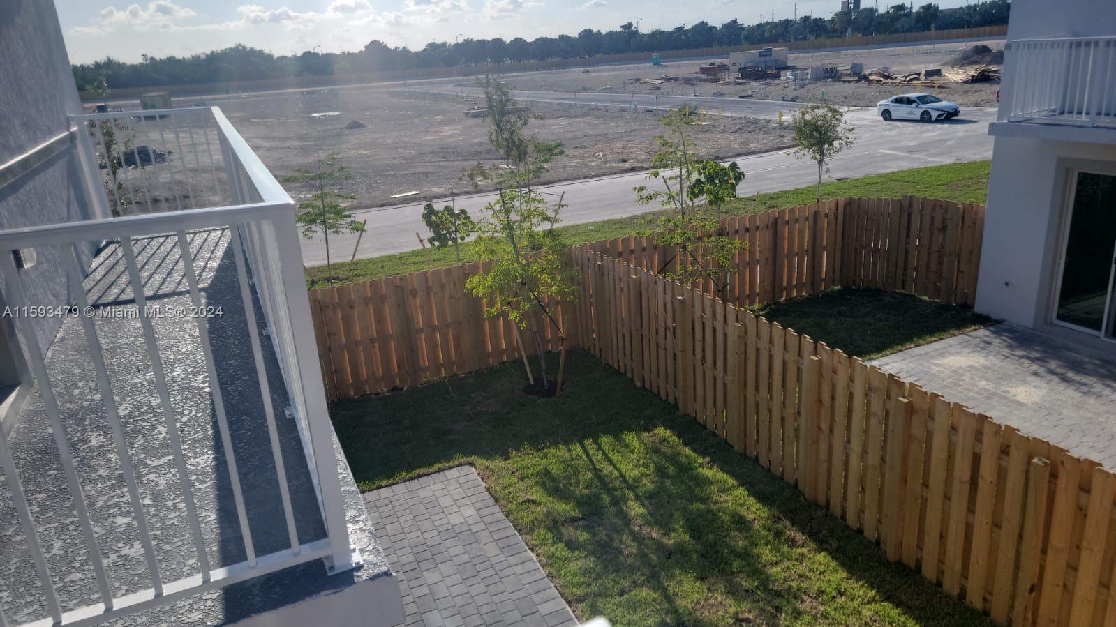 TERRA SOL LENNAR - Residential Lease