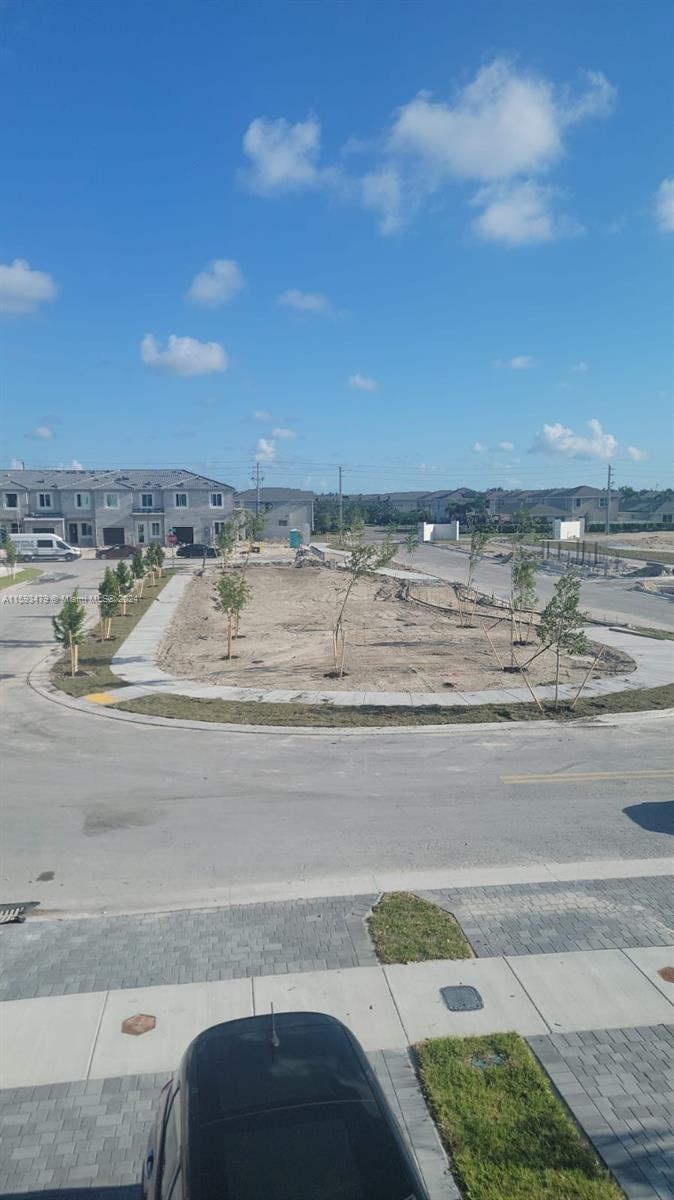 TERRA SOL LENNAR - Residential Lease