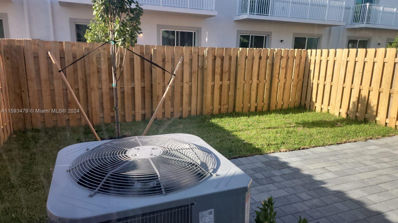 TERRA SOL LENNAR - Residential Lease