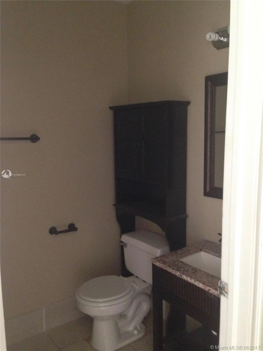 WEITZER SERENA LAKES WEST - Residential Lease